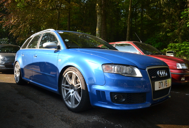 Audi RS4 Avant B7