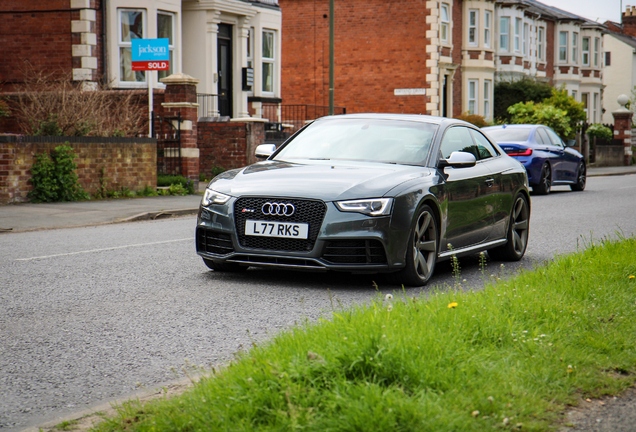 Audi RS5 B8 2012