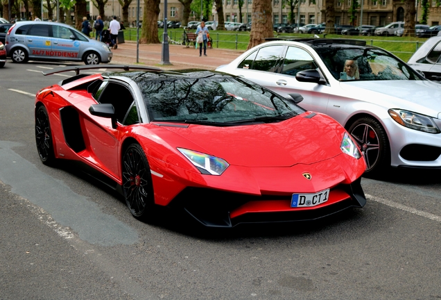 Lamborghini Aventador LP750-4 SuperVeloce Roadster