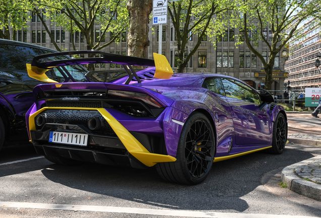 Lamborghini Huracán LP640-2 STO