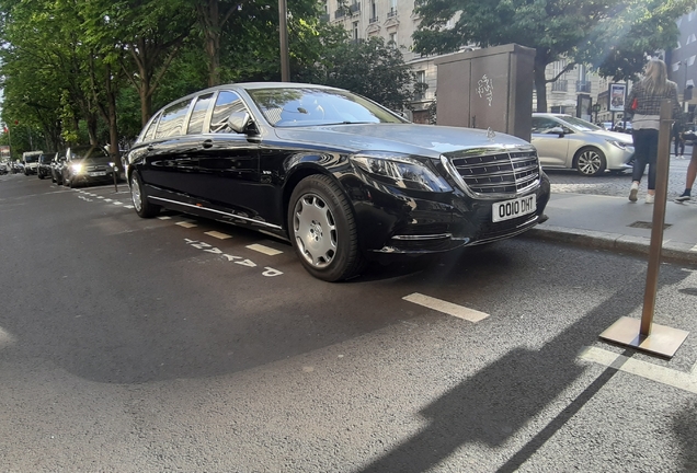 Mercedes-Maybach S 600 Pullman VV222