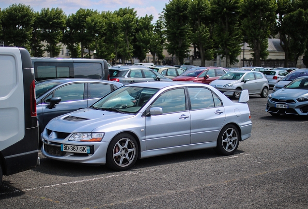 Mitsubishi Lancer Evolution IX