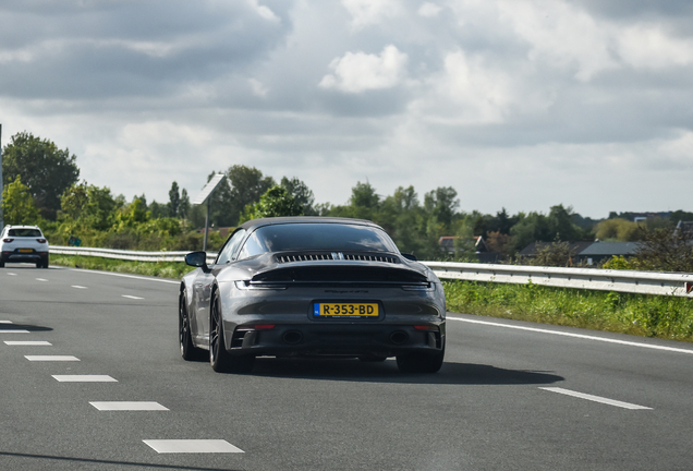 Porsche 992 Targa 4 GTS