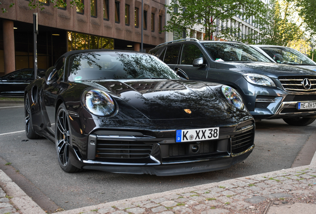 Porsche 992 Turbo S Cabriolet