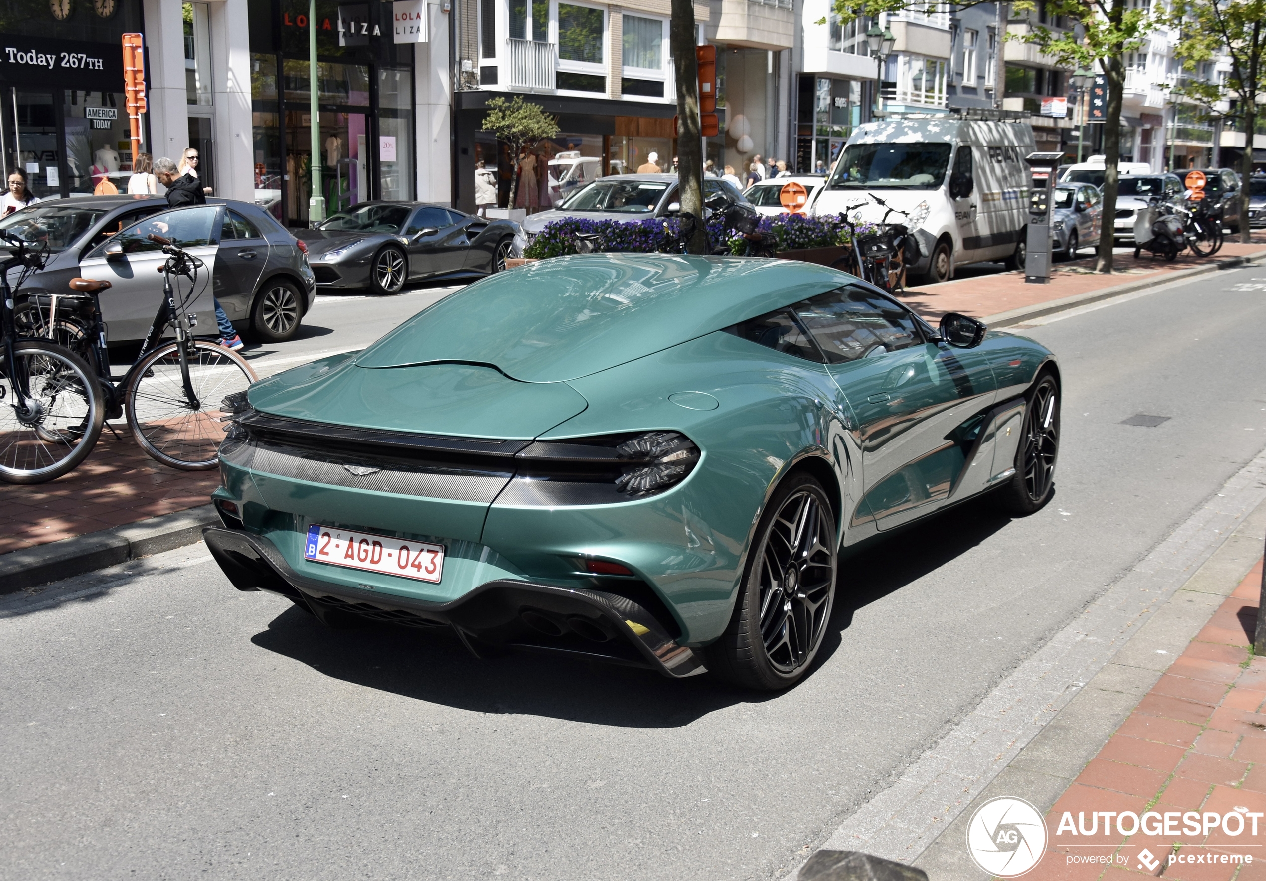 Eerste Aston Martin DBS GT Zagato Benelux in Knokke