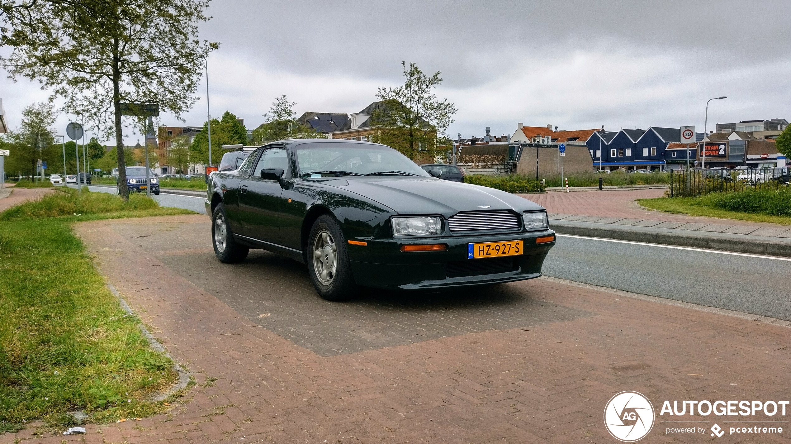 Aston Martin Virage