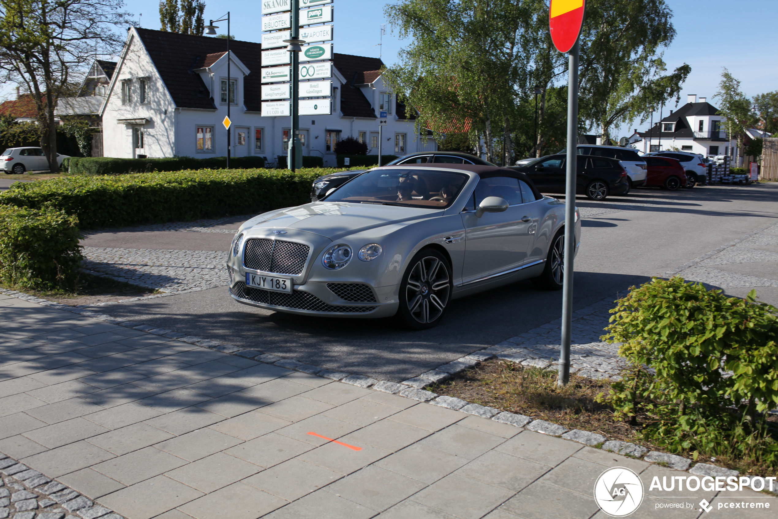 Bentley Continental GTC V8 2016