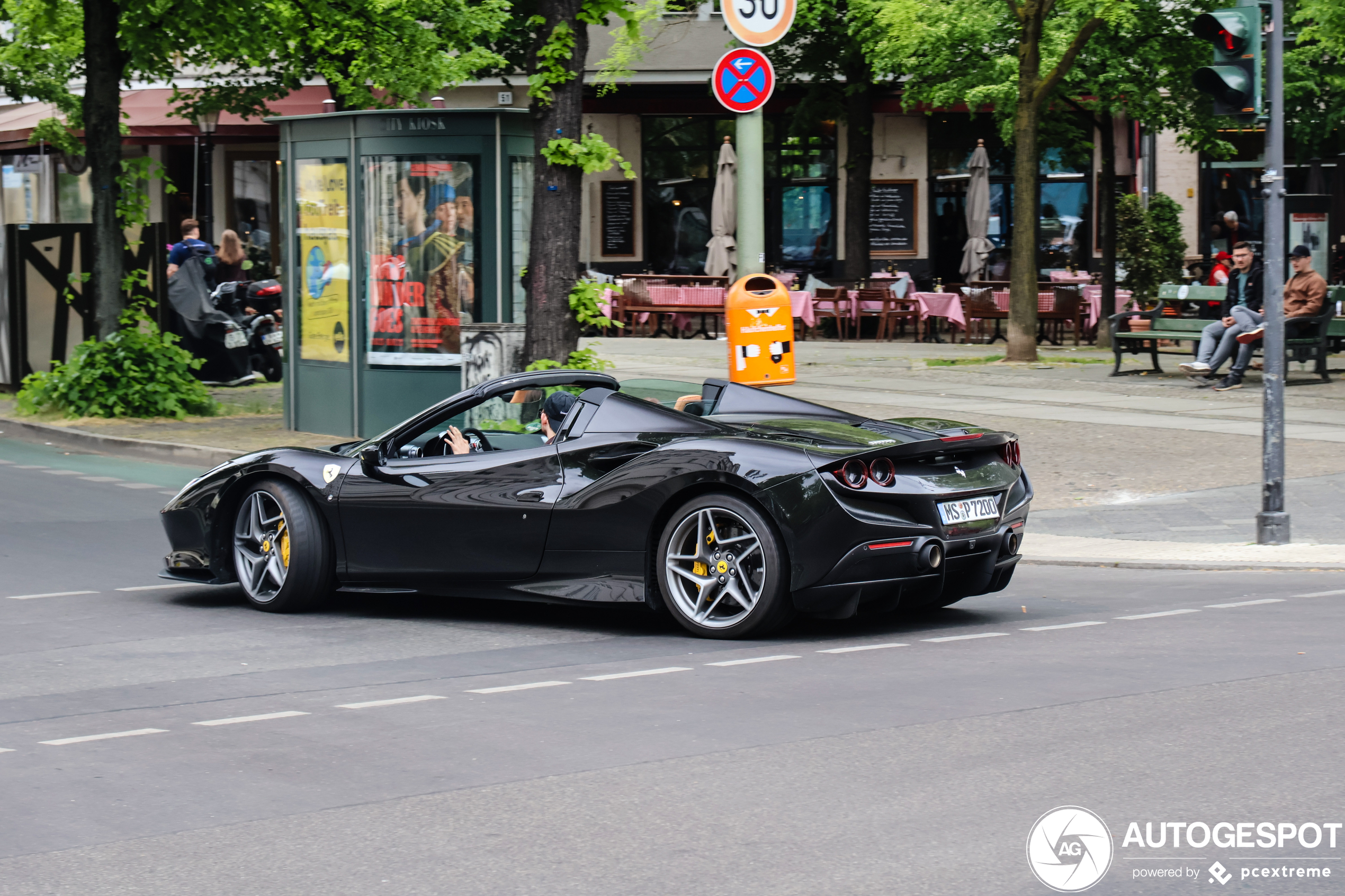 Ferrari F8 Spider