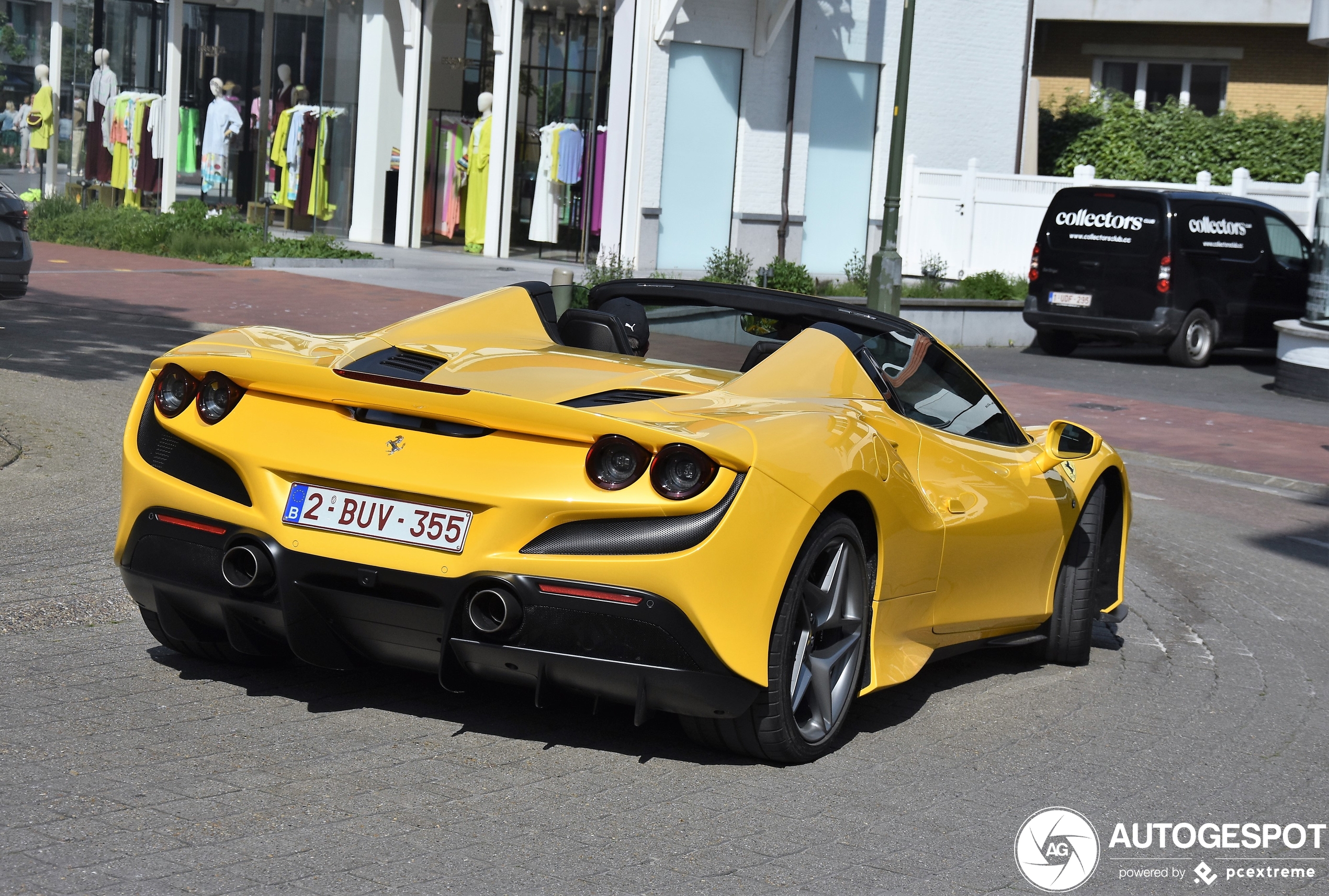 Ferrari F8 Spider