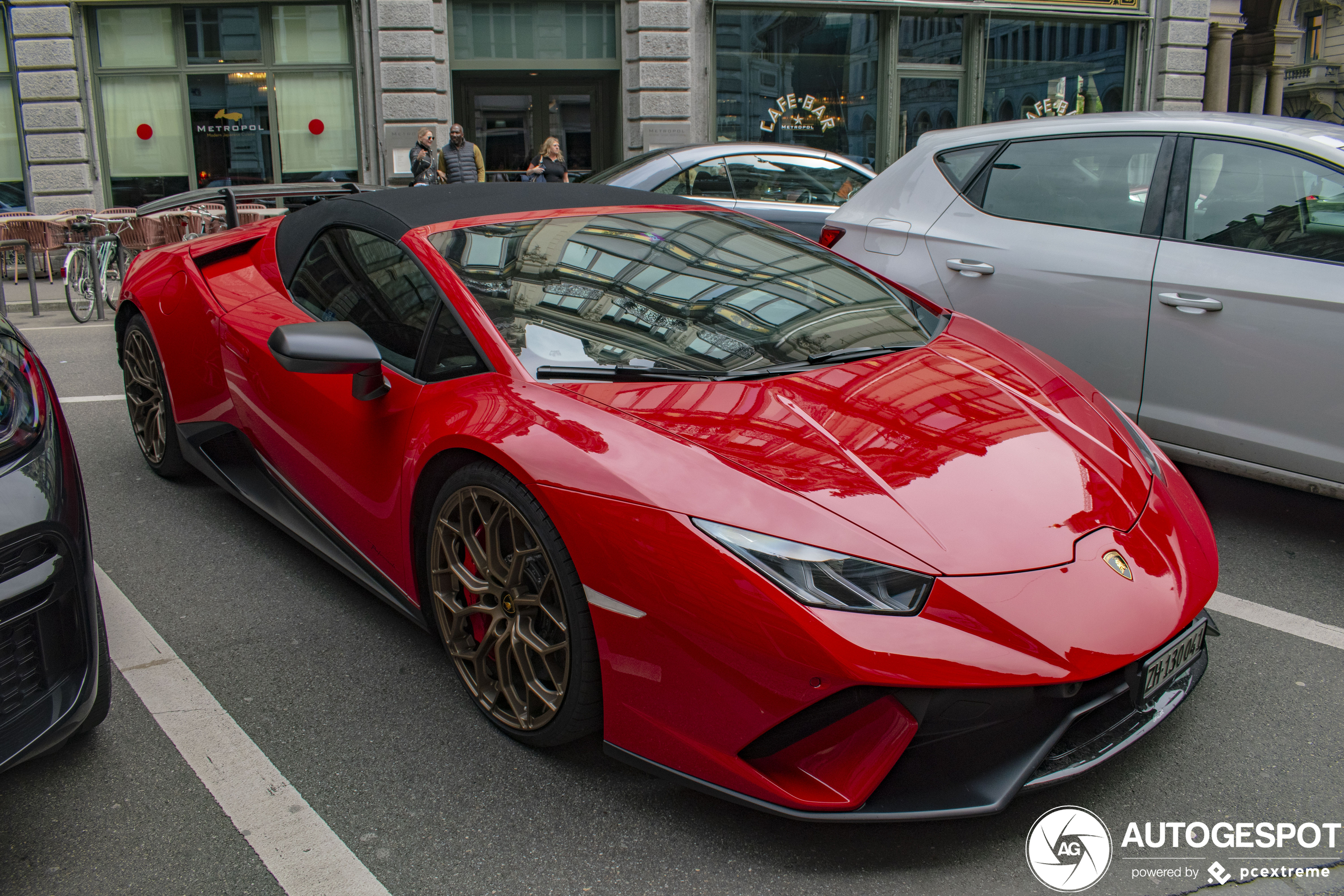 Lamborghini Huracán LP640-4 Performante Spyder