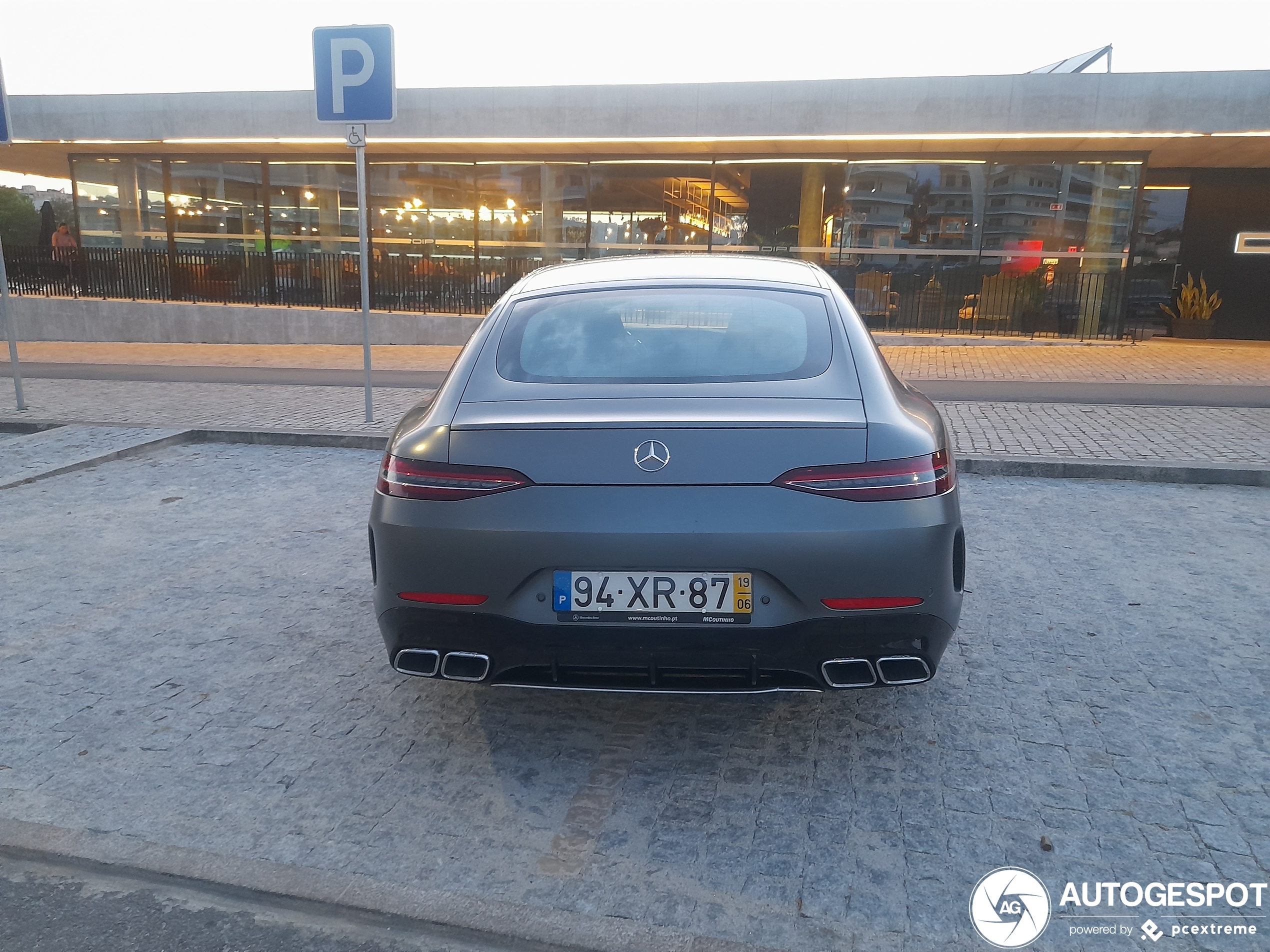 Mercedes-AMG GT 63 X290