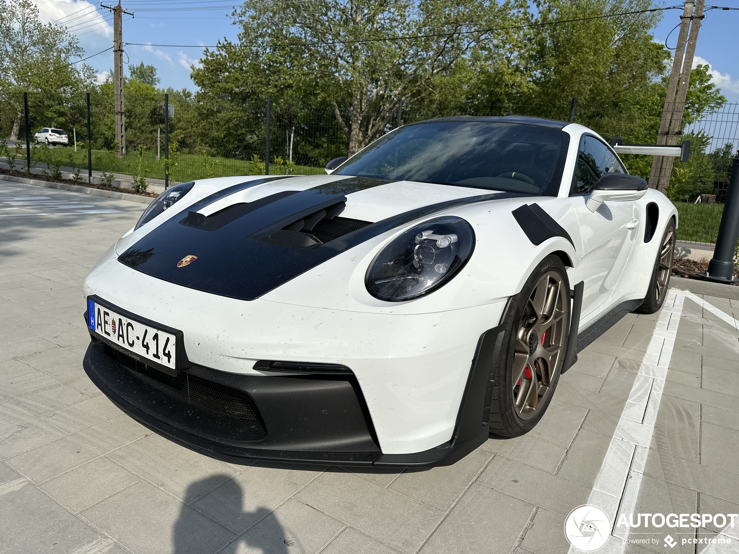 Porsche 992 GT3 RS Weissach Package