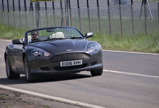 Aston Martin DB9 Volante