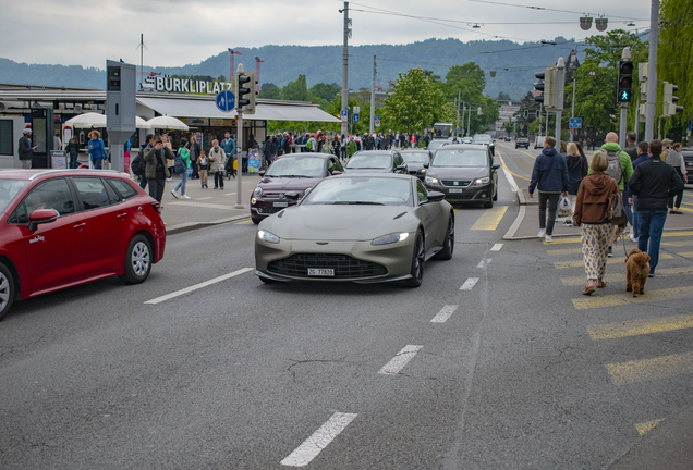 Aston Martin V8 Vantage 2018