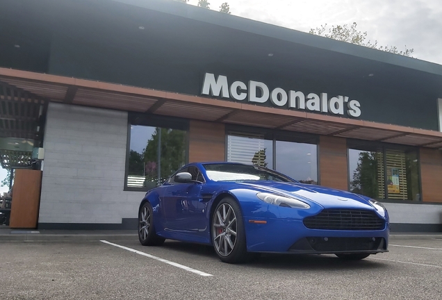 Aston Martin V8 Vantage S