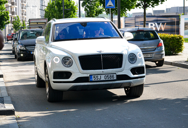 Bentley Bentayga V8