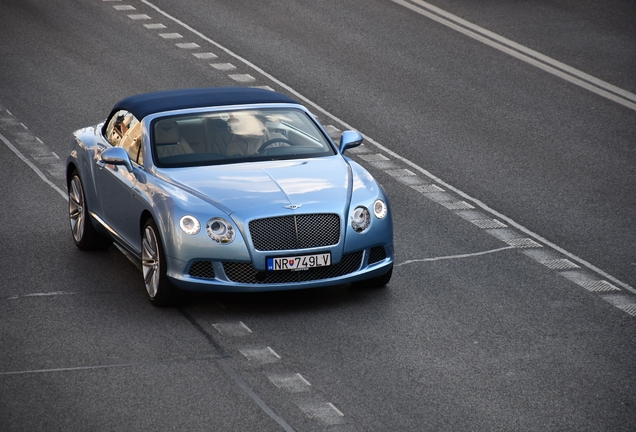 Bentley Continental GTC 2012