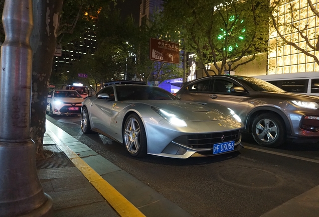 Ferrari F12berlinetta Novitec Rosso