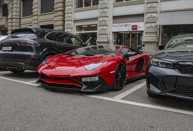 Lamborghini Aventador LP750-4 SuperVeloce