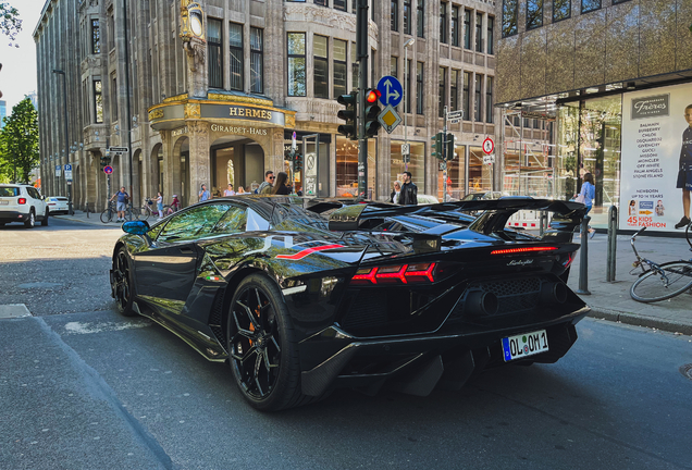 Lamborghini Aventador LP770-4 SVJ