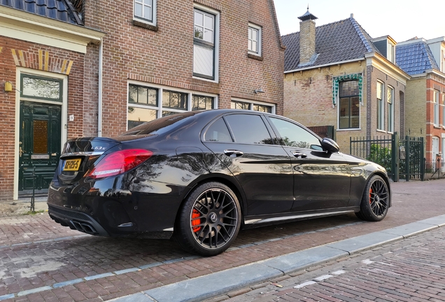 Mercedes-AMG C 63 S W205