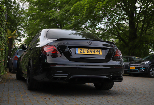 Mercedes-AMG E 63 S W213