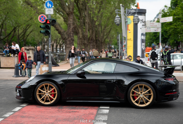 Porsche 992 Carrera S