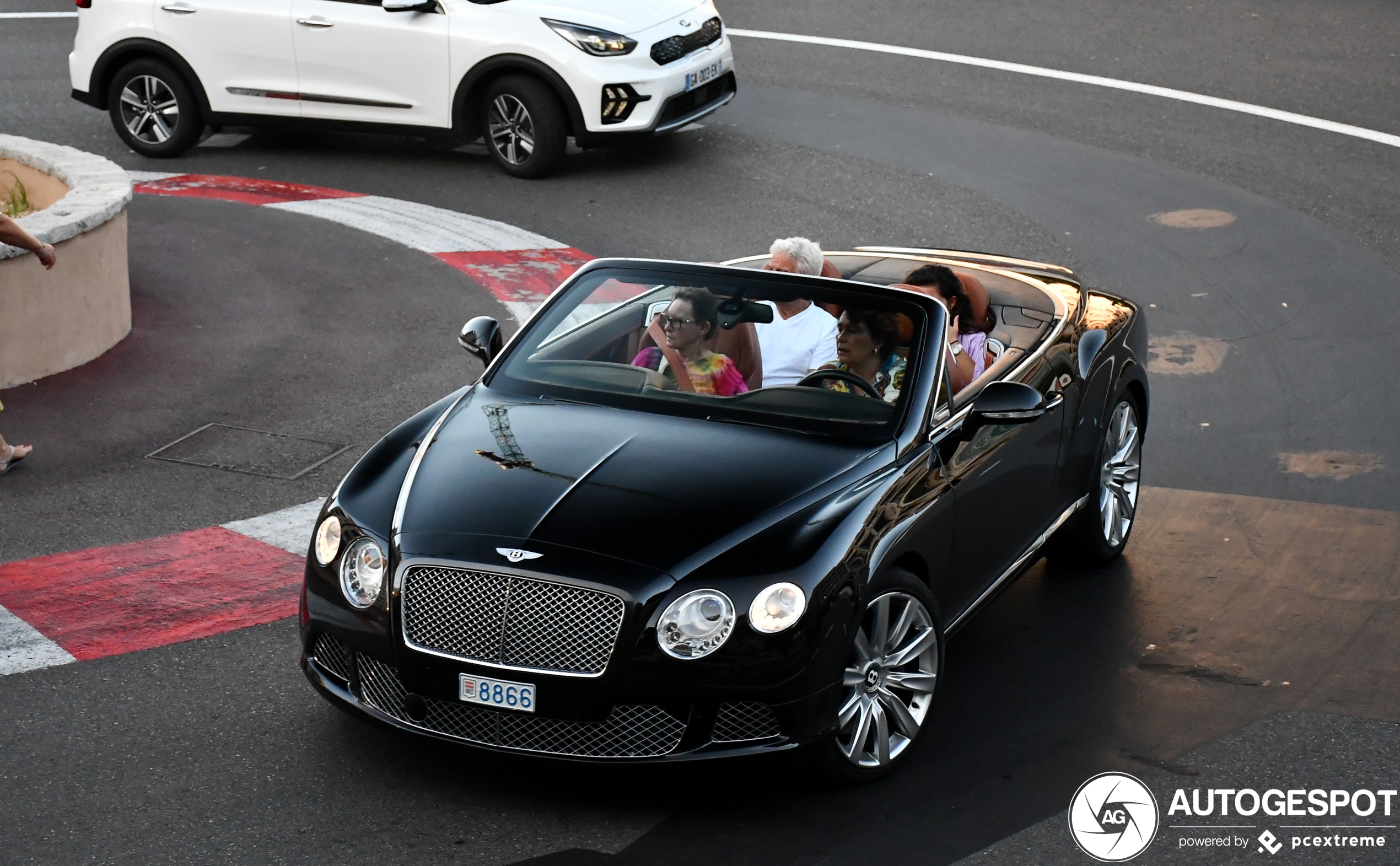 Bentley Continental GTC 2012