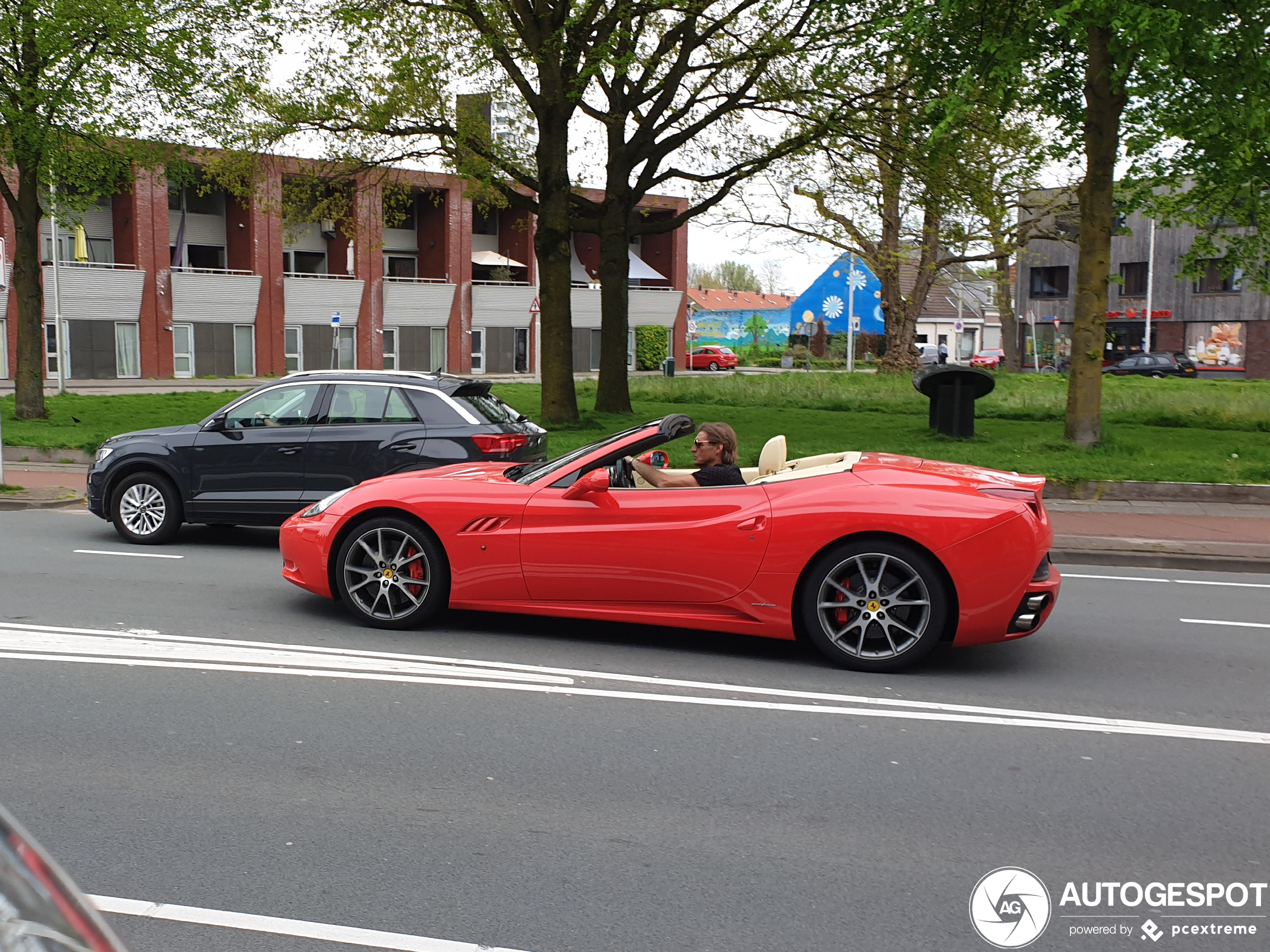 Ferrari California