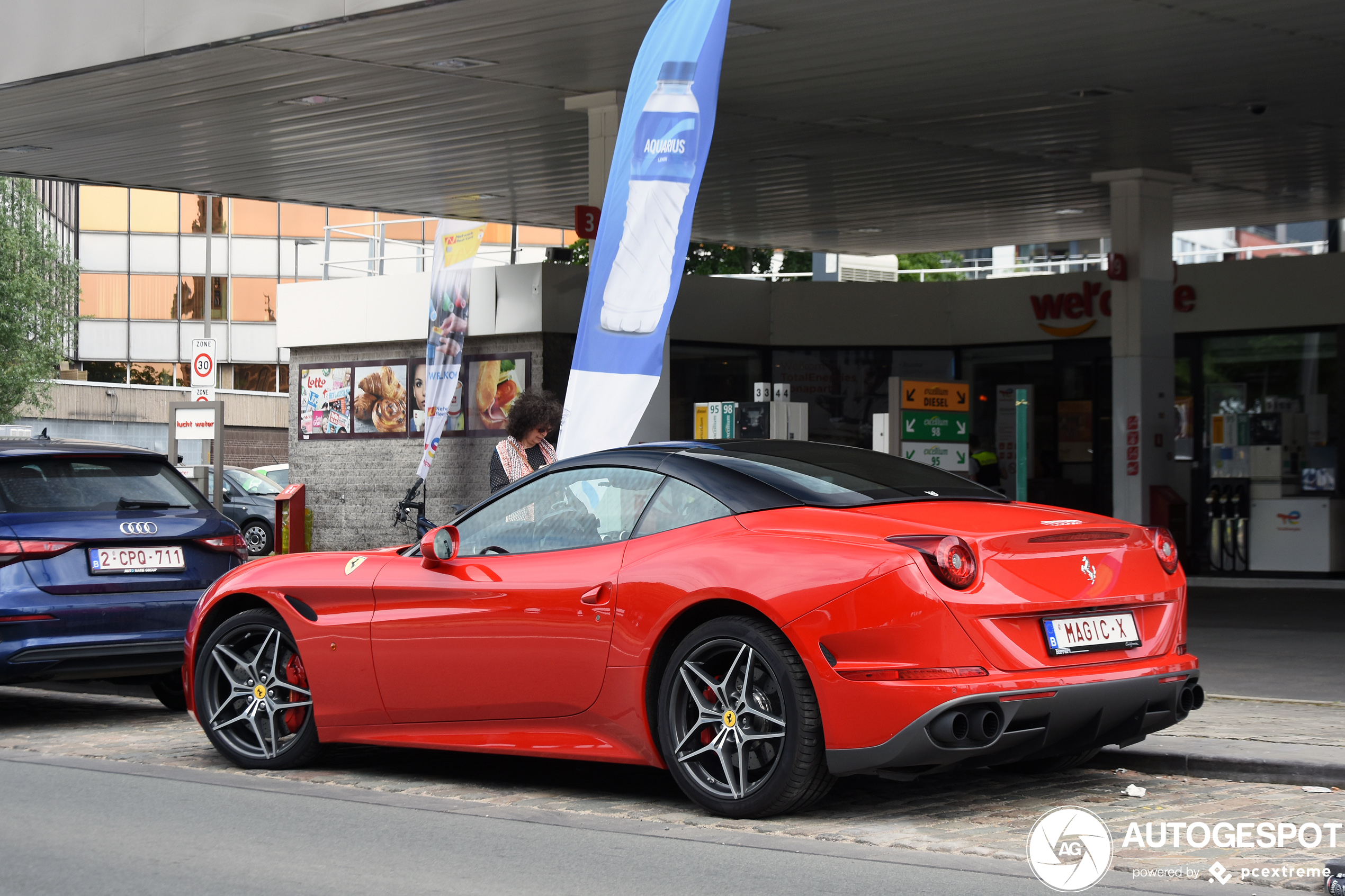 Ferrari California T