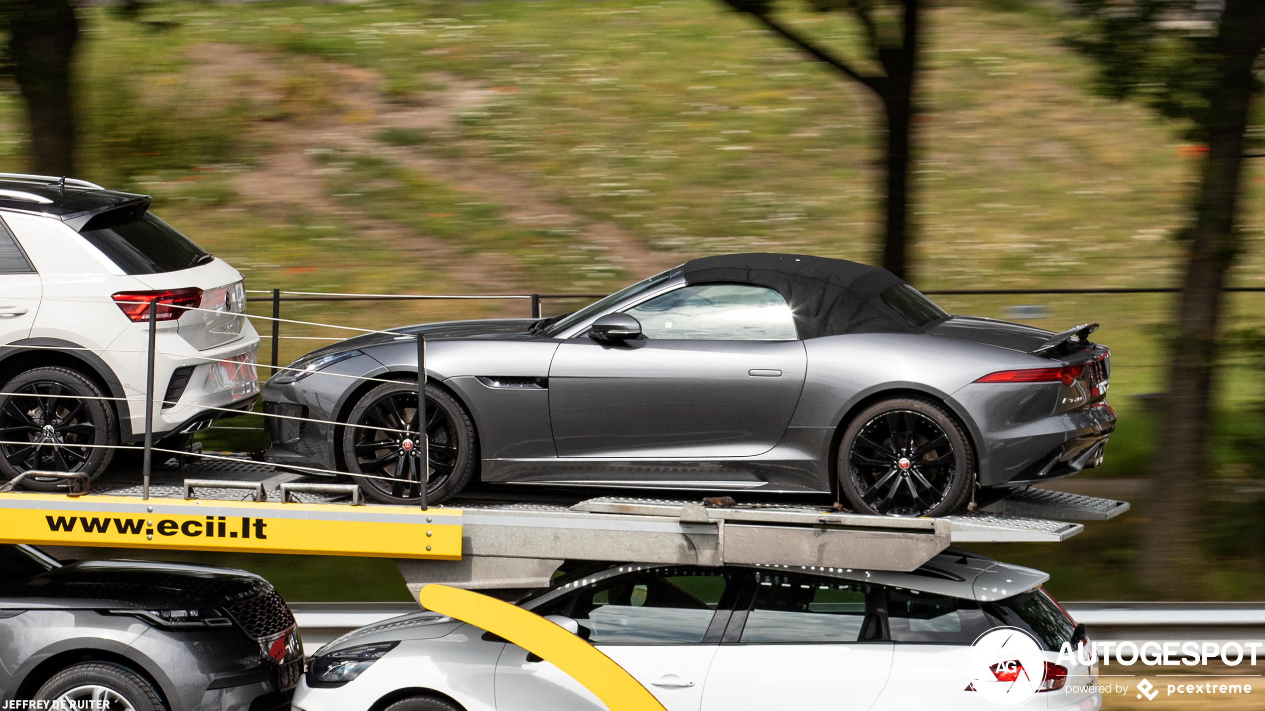 Jaguar F-TYPE S AWD Convertible