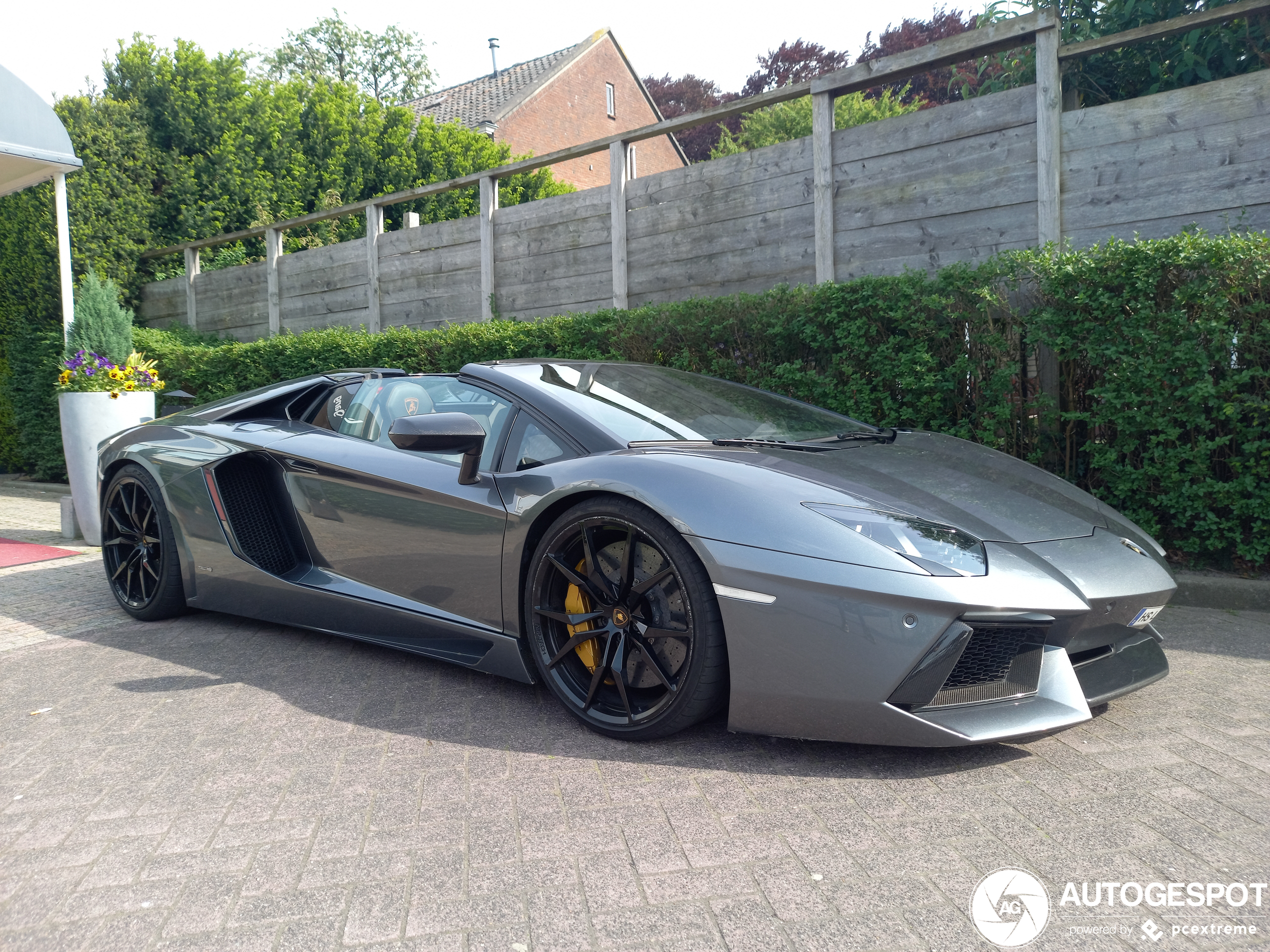 Lamborghini Aventador LP700-4 Roadster