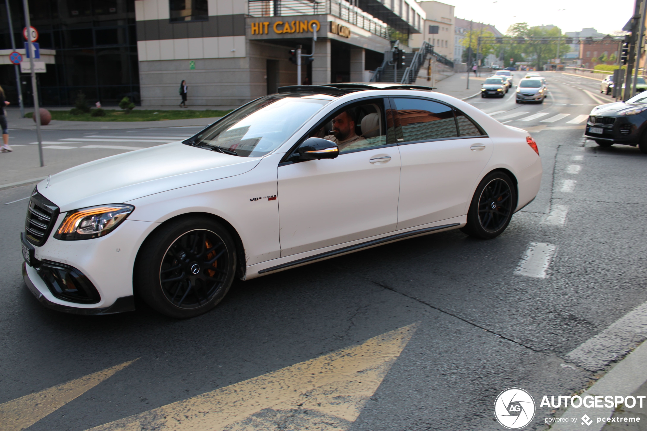 Mercedes-AMG Brabus S B40-700 V222 2017