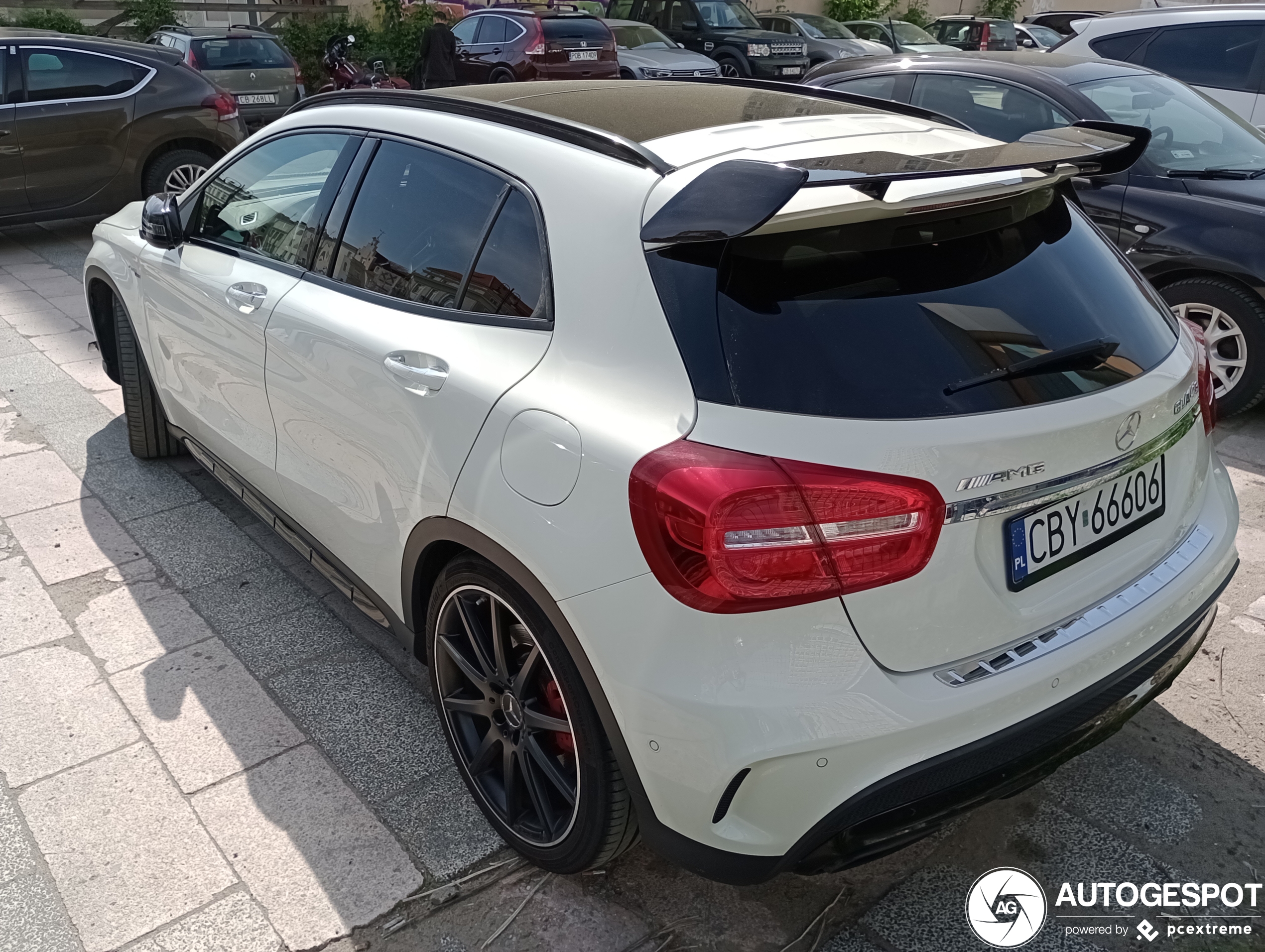 Mercedes-AMG GLA 45 X156