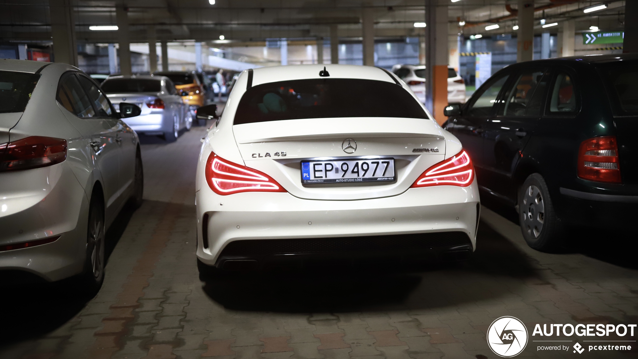 Mercedes-Benz CLA 45 AMG C117