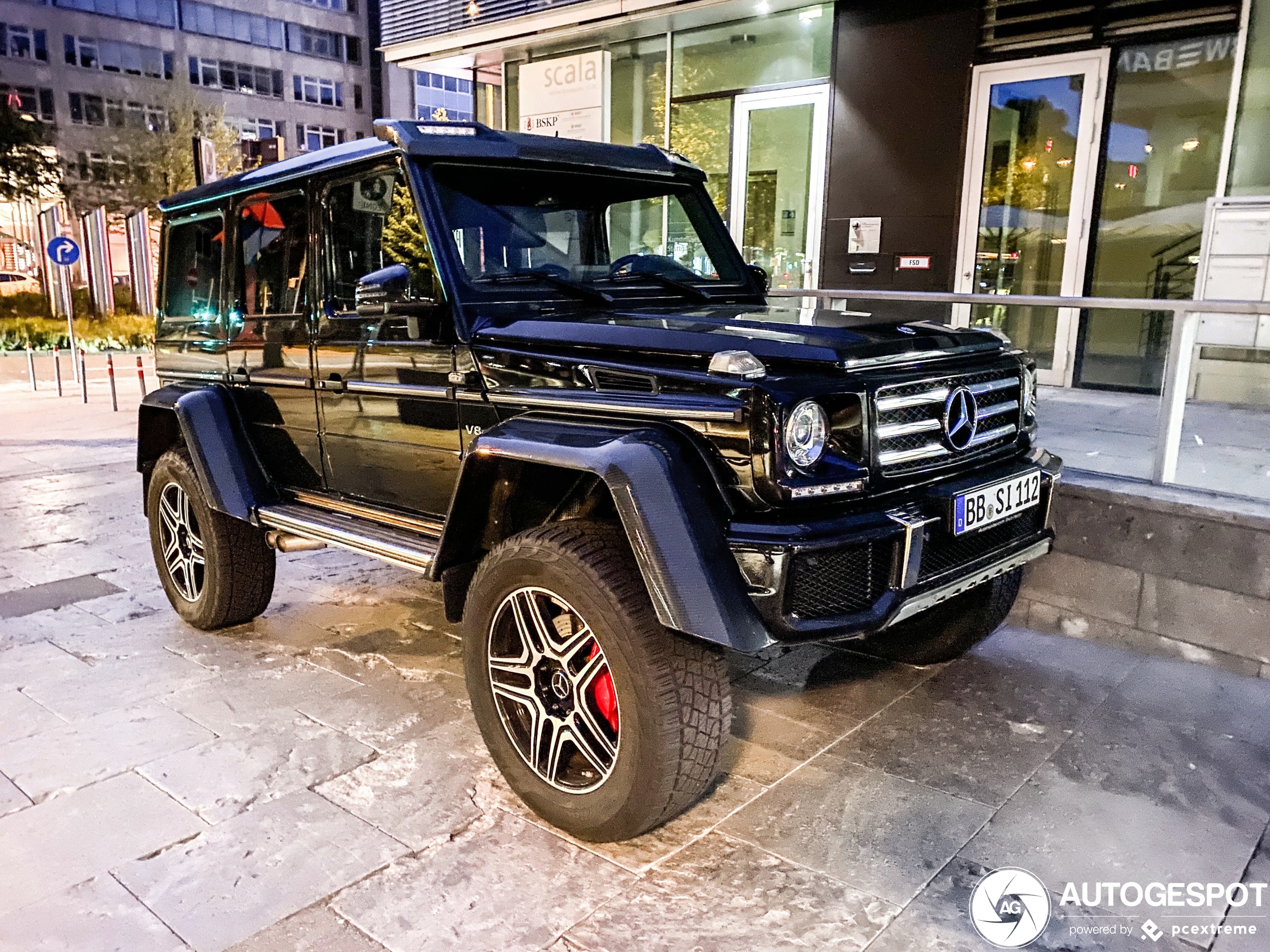 Mercedes-Benz G 500 4X4²