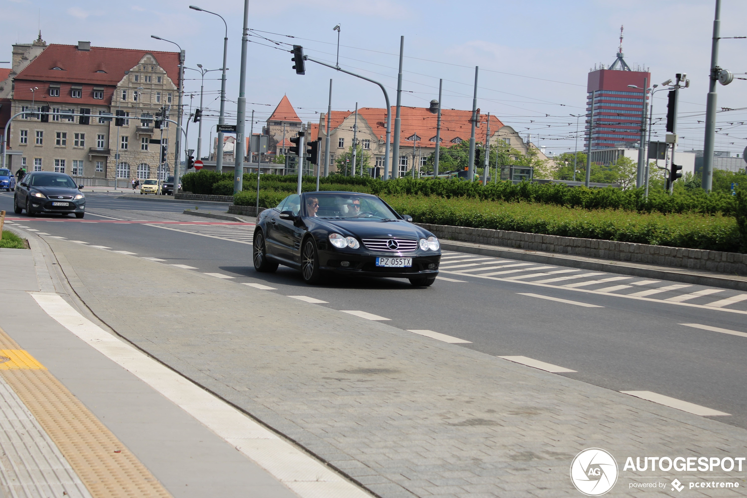 Mercedes-Benz SL 55 AMG R230