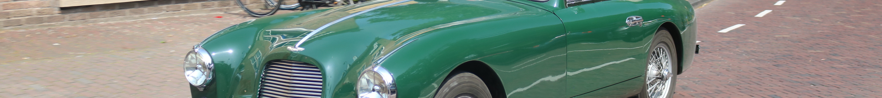 Aston Martin DB2/4 MkI Drophead Coupé