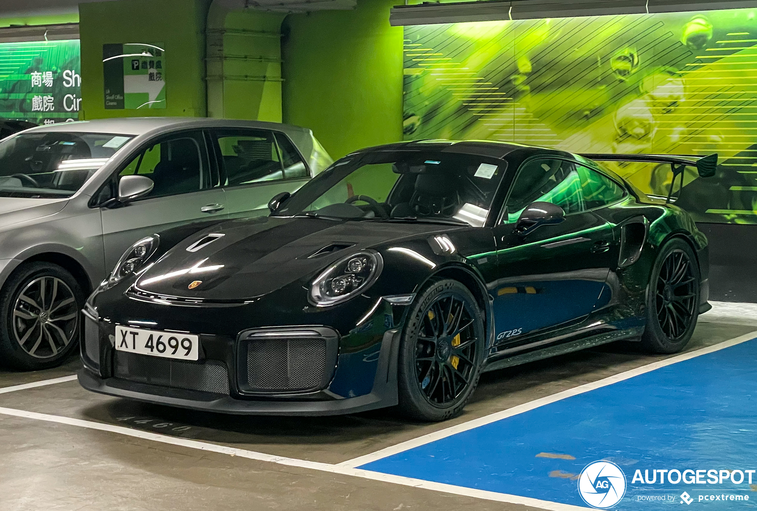 Porsche 991 GT2 RS Weissach Package