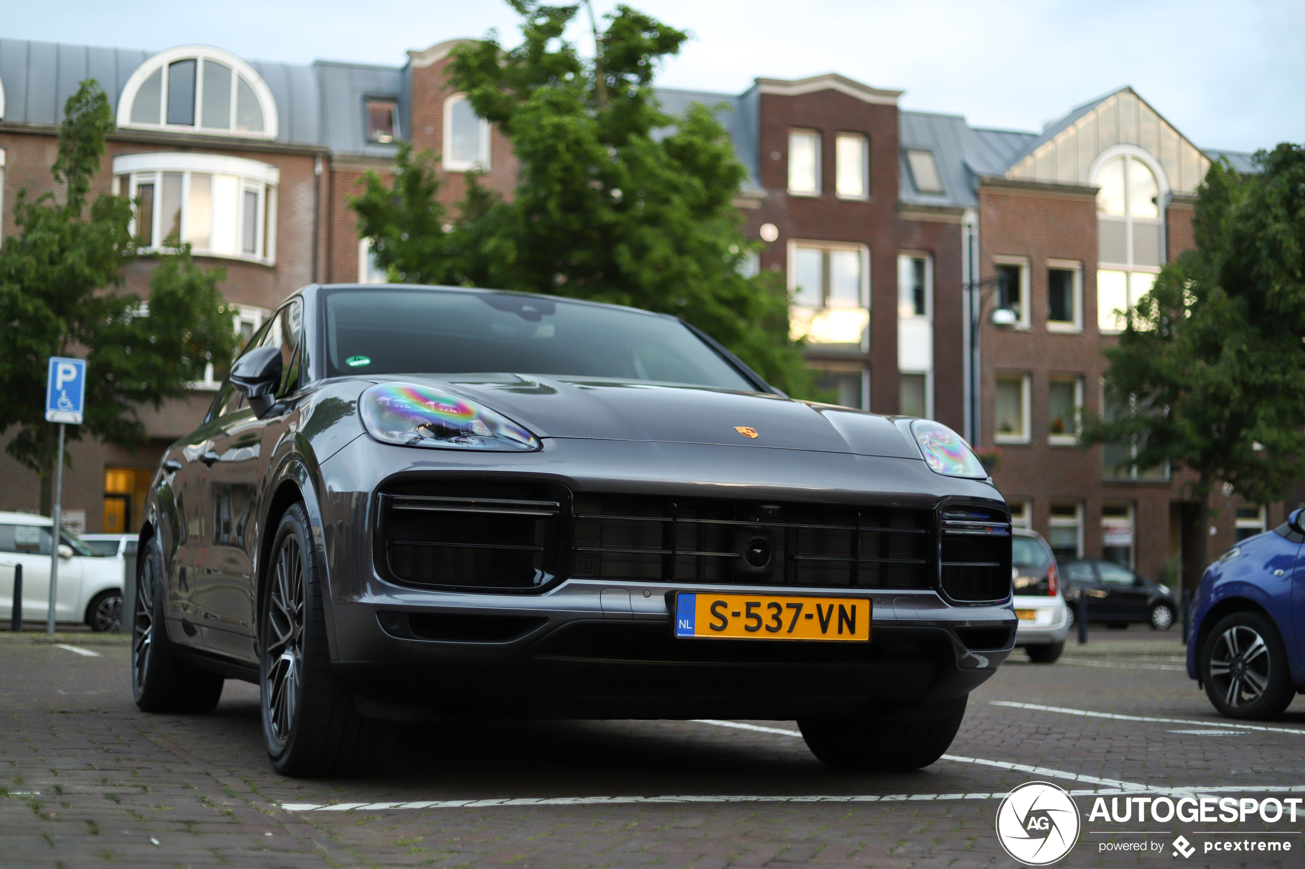 Porsche Cayenne Coupé Turbo S E-Hybrid