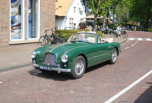 Aston Martin DB2/4 MkI Drophead Coupé