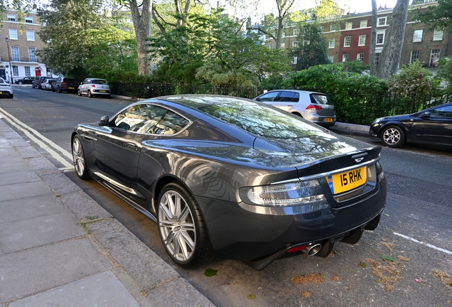 Aston Martin DBS