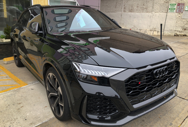 Audi RS Q8