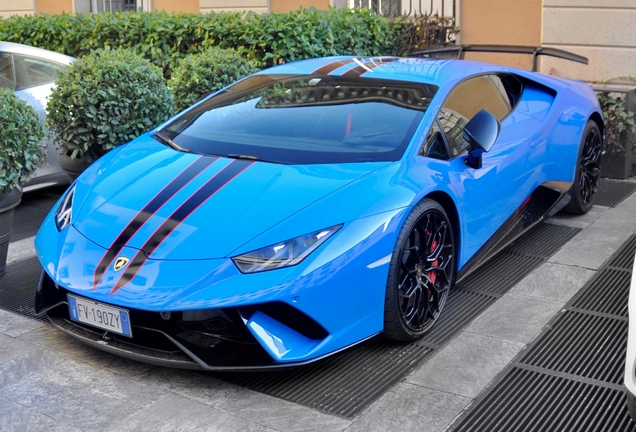 Lamborghini Huracán LP640-4 Performante