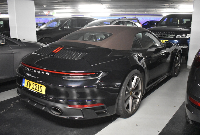 Porsche 992 Carrera S Cabriolet