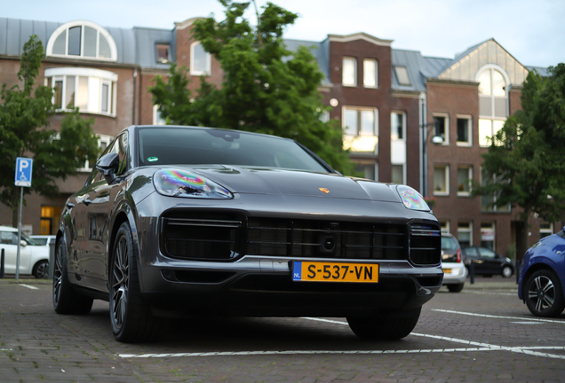 Porsche Cayenne Coupé Turbo S E-Hybrid