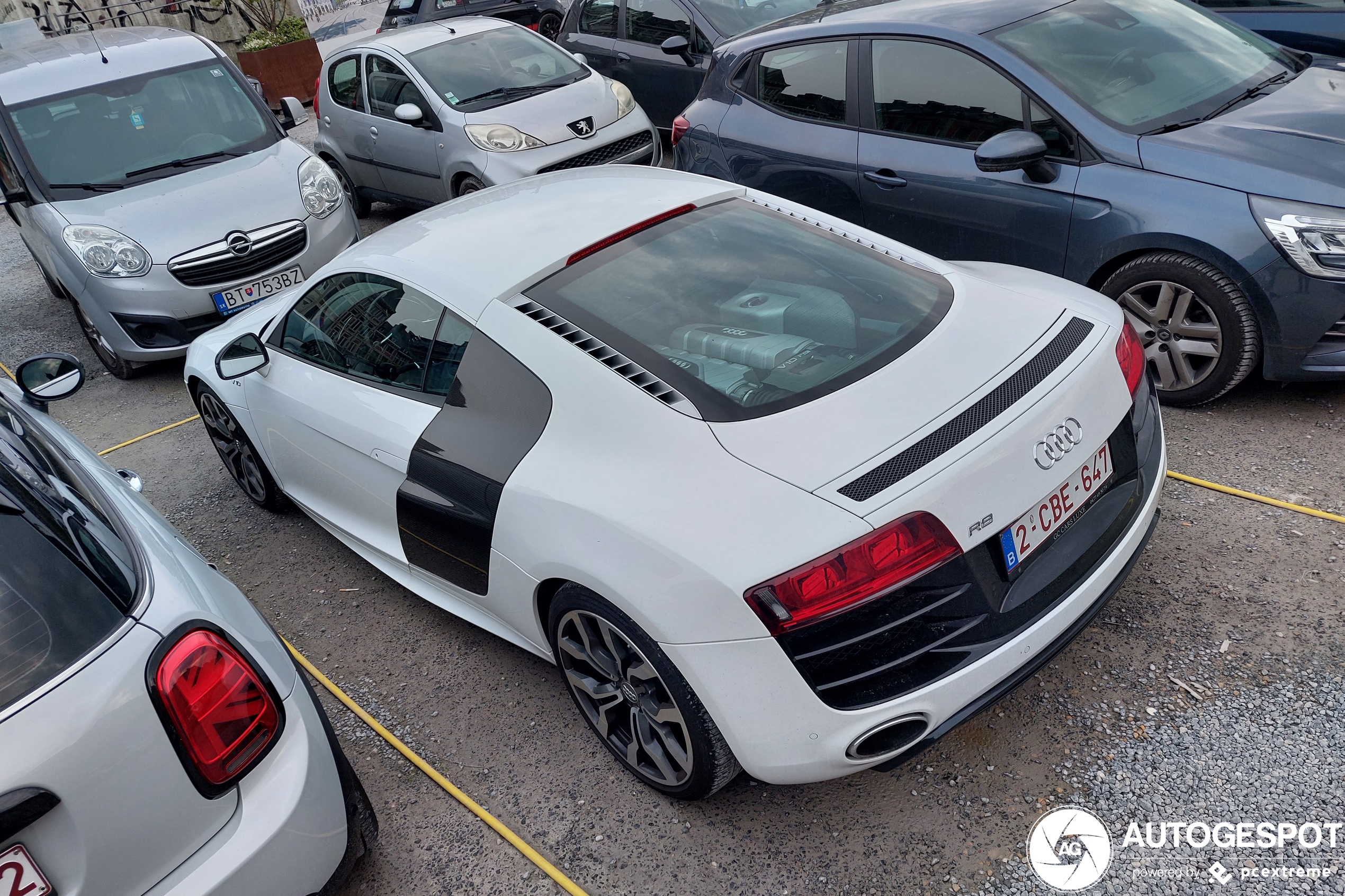 Audi R8 V10