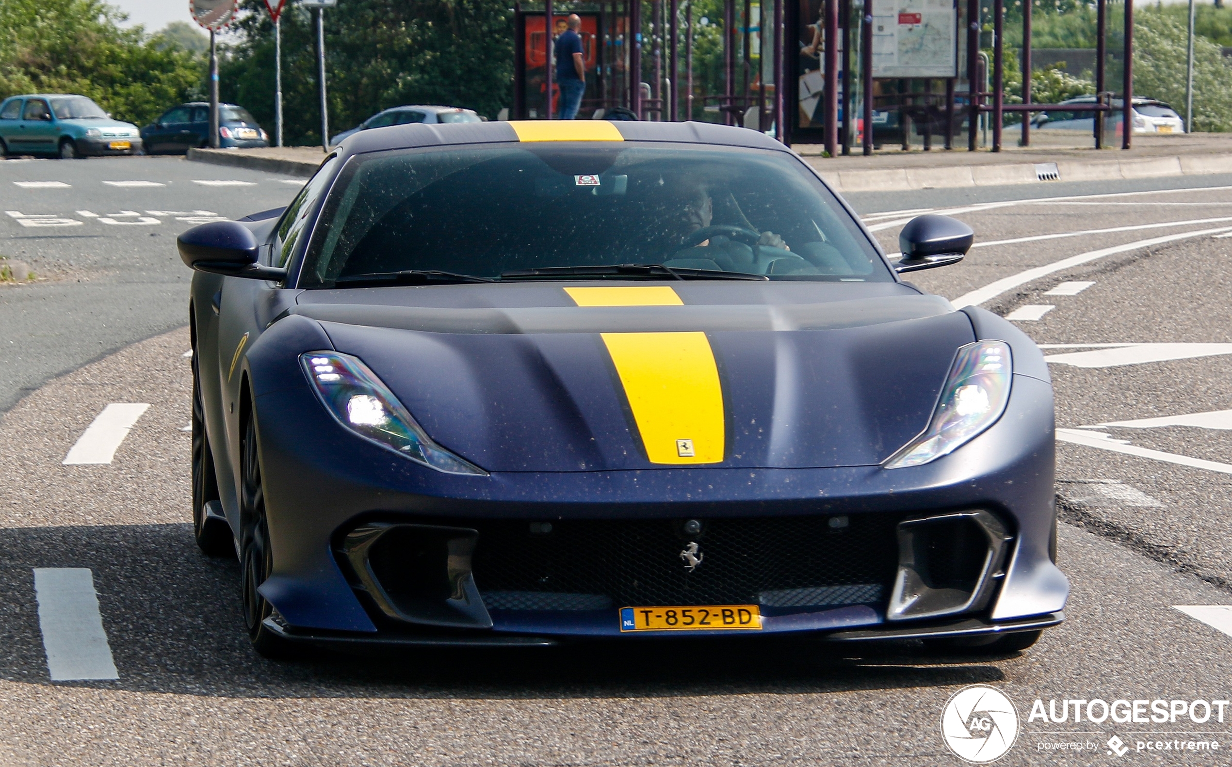 Ferrari 812 Competizione