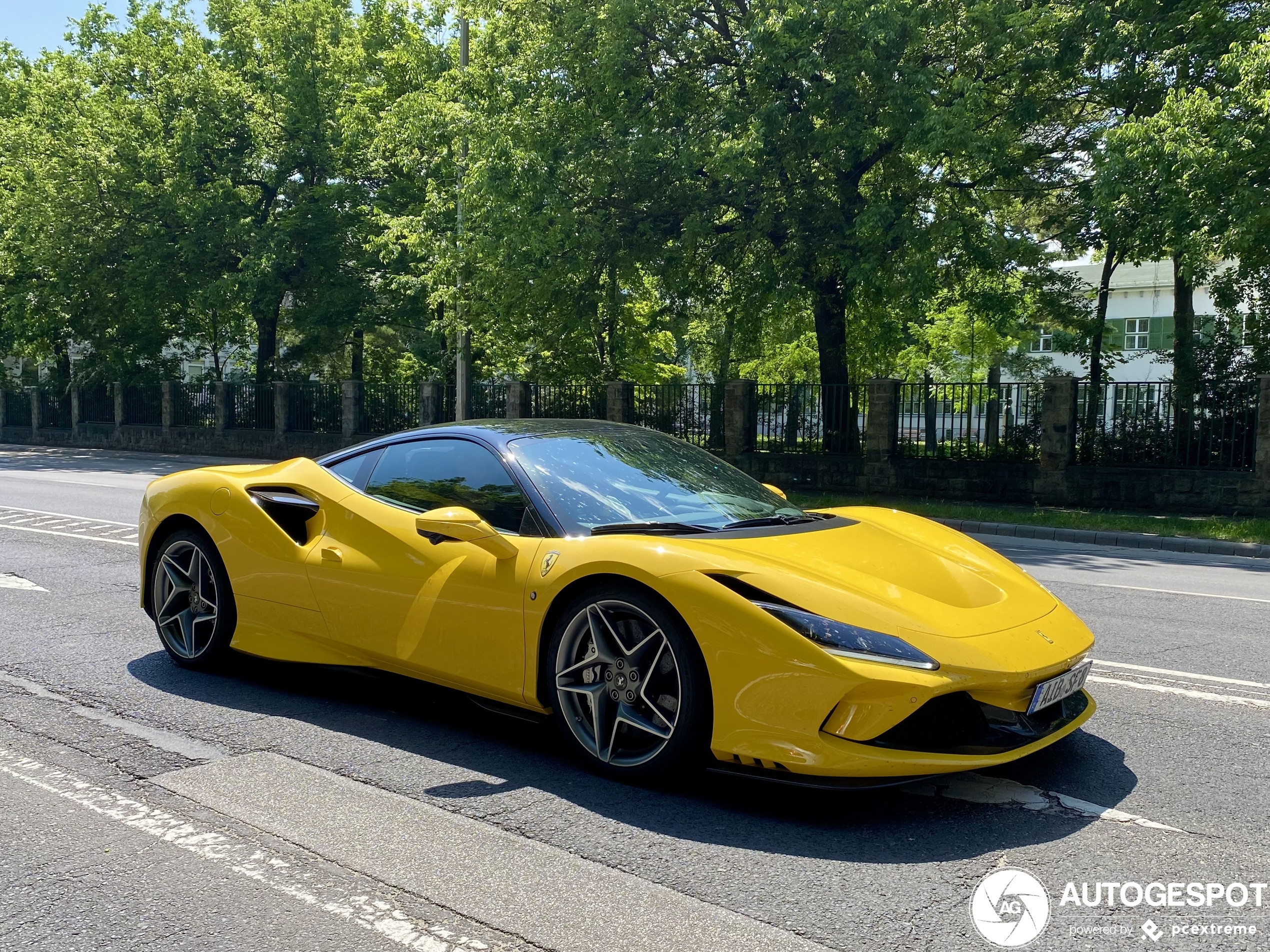 Ferrari F8 Tributo