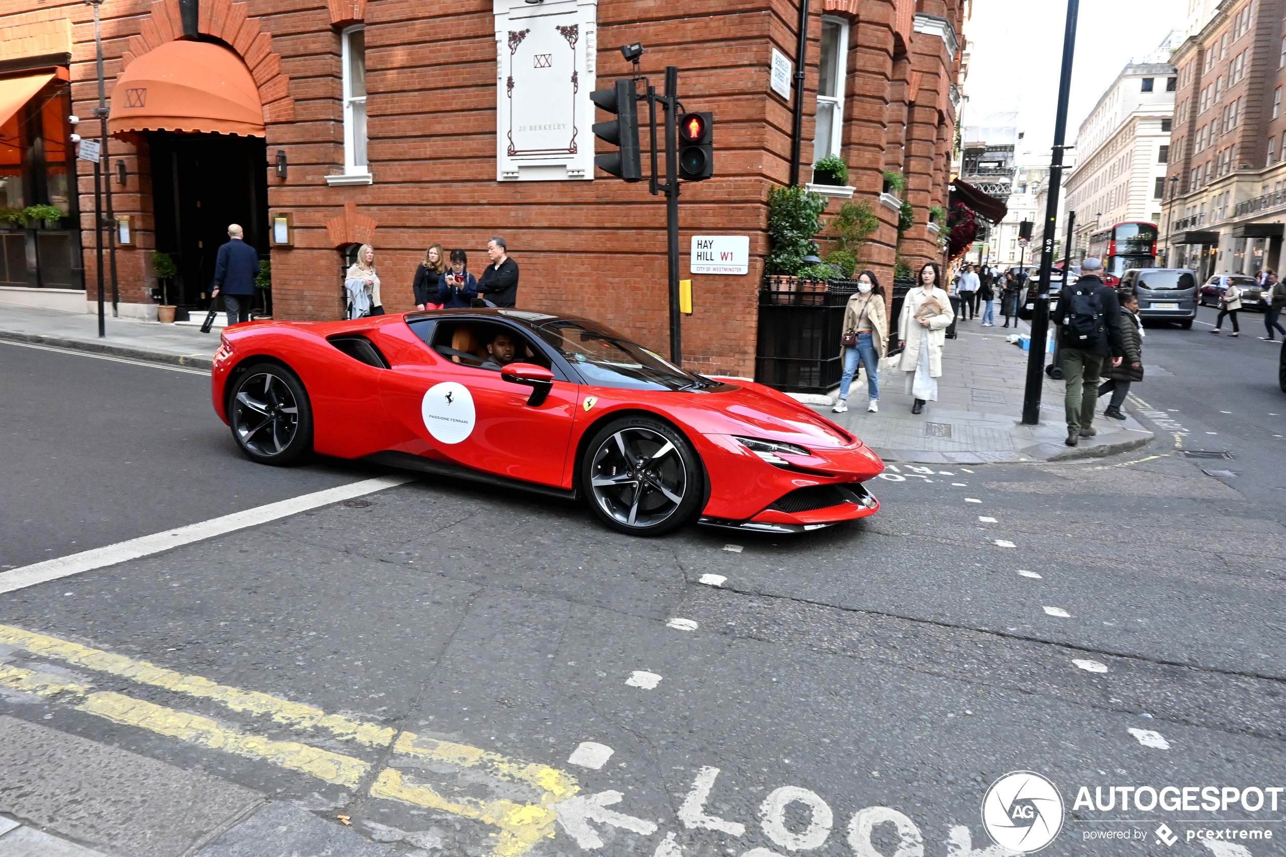 Ferrari SF90 Stradale